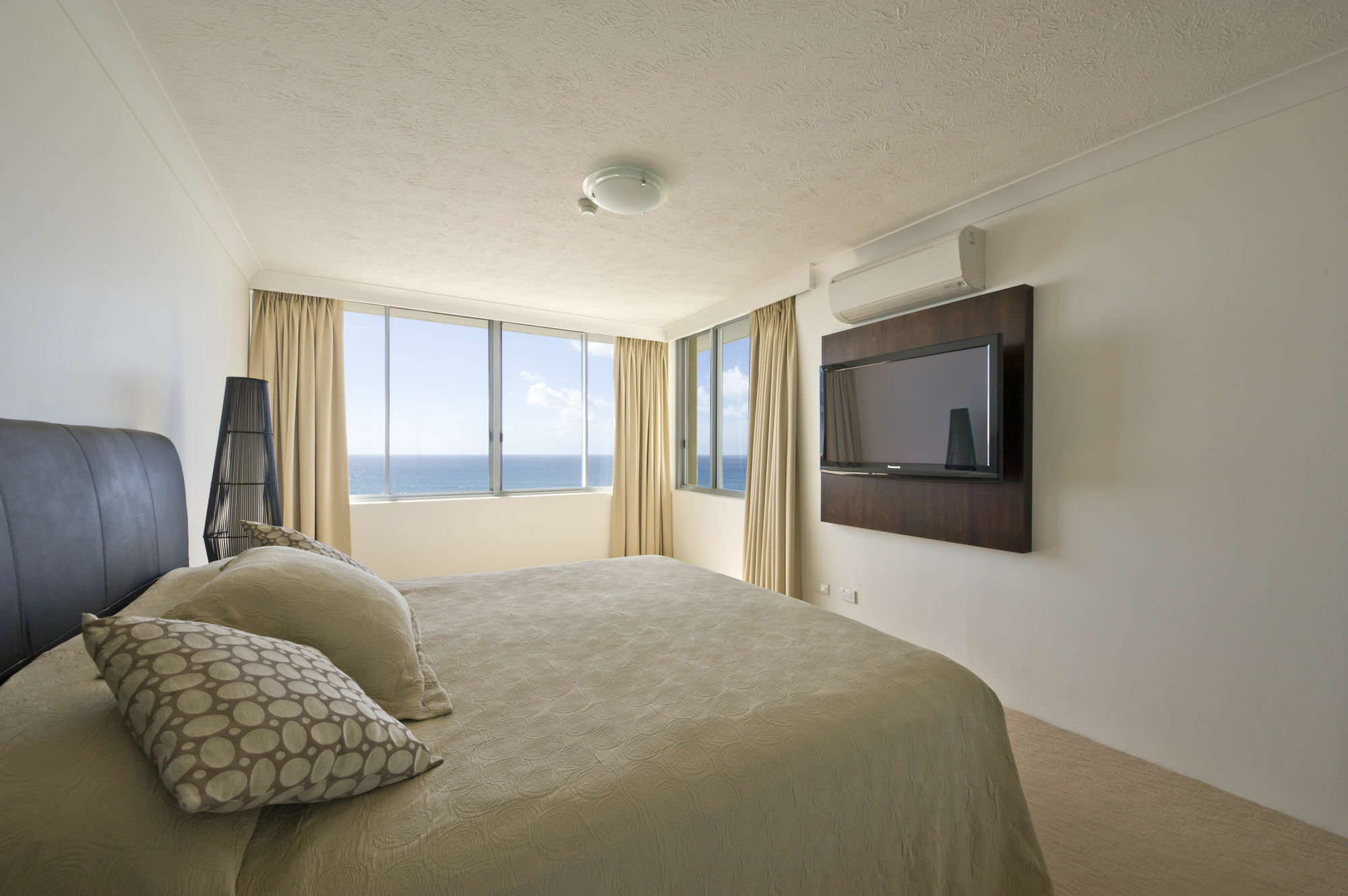 Berkeley On The Beach Gold Coast Kültér fotó